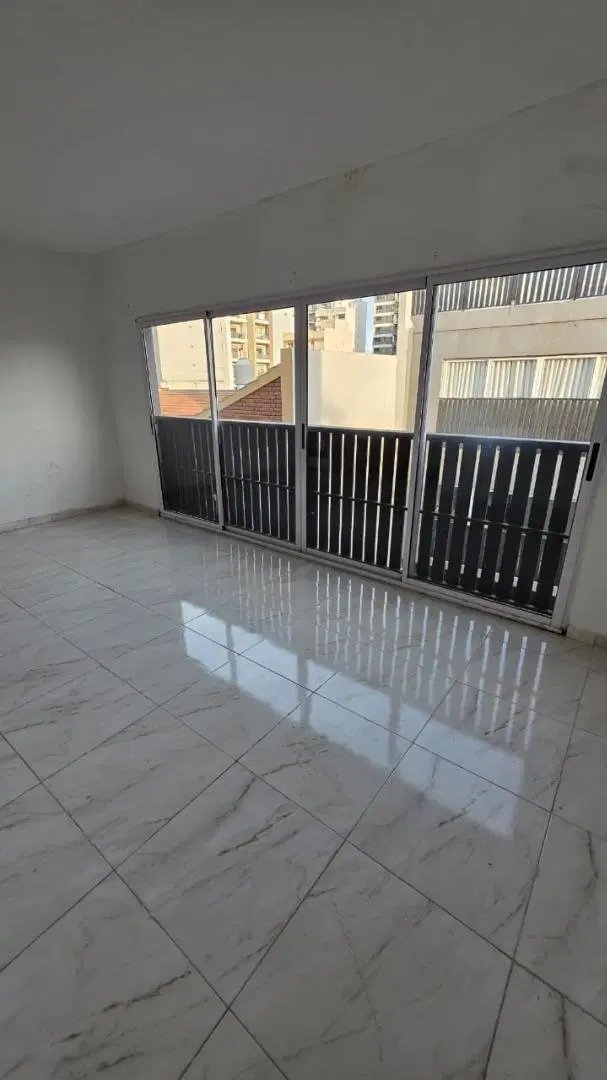 DEPARTAMENTO 2 AMB. EN LOMITAS!!! 4