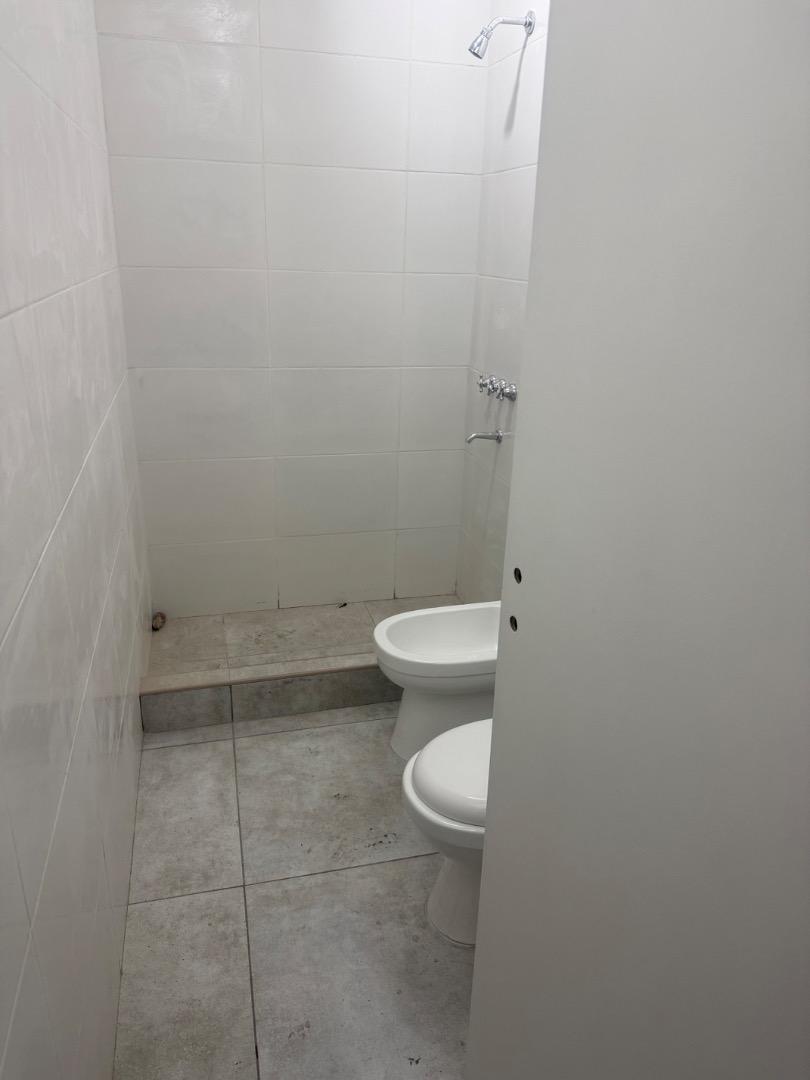Foto de Departamento primer piso dos ambiente !!!, imagen 5
