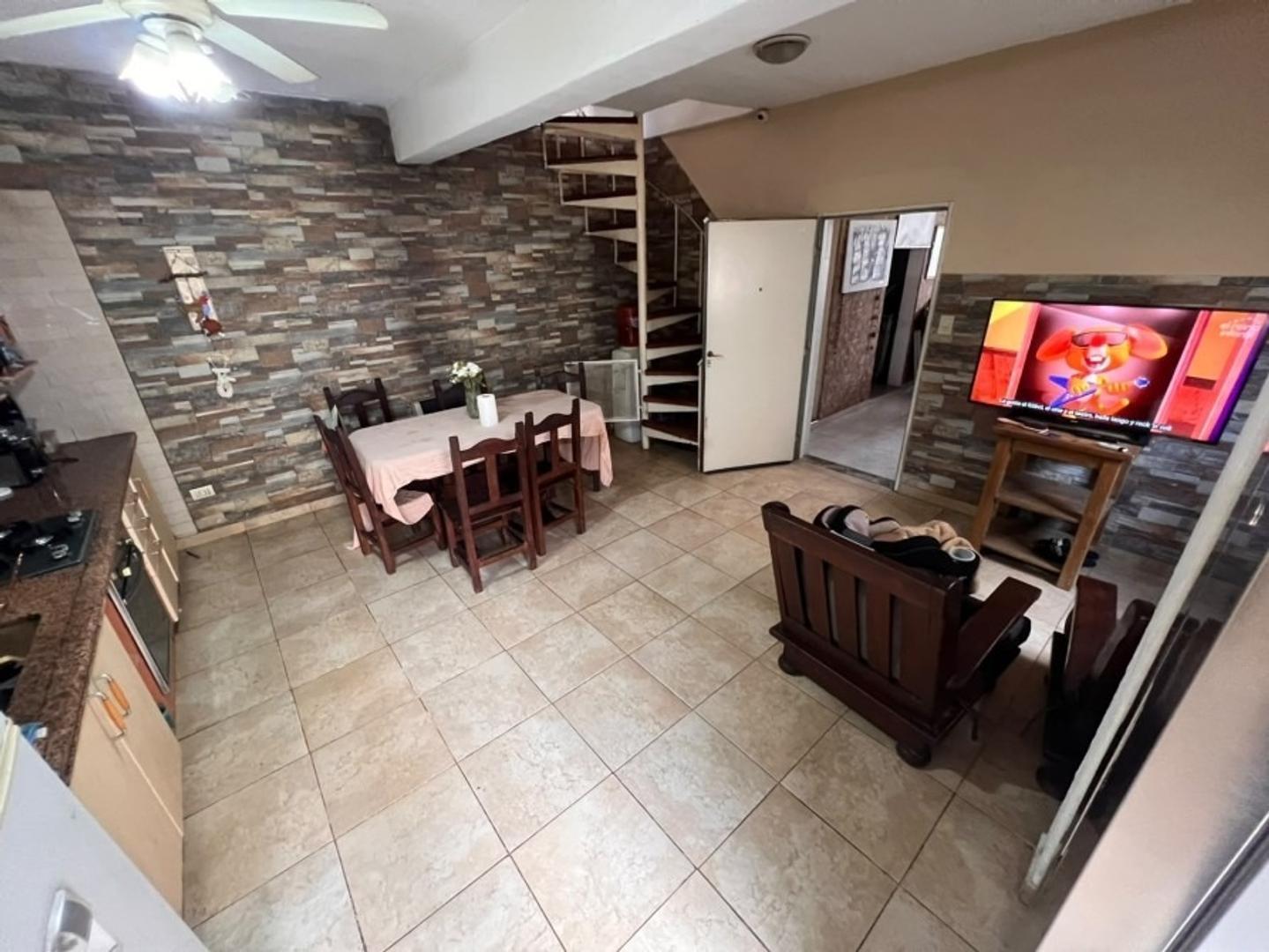 Foto de CASA 4 AMB APTA A CREDITO!!!!, imagen 2