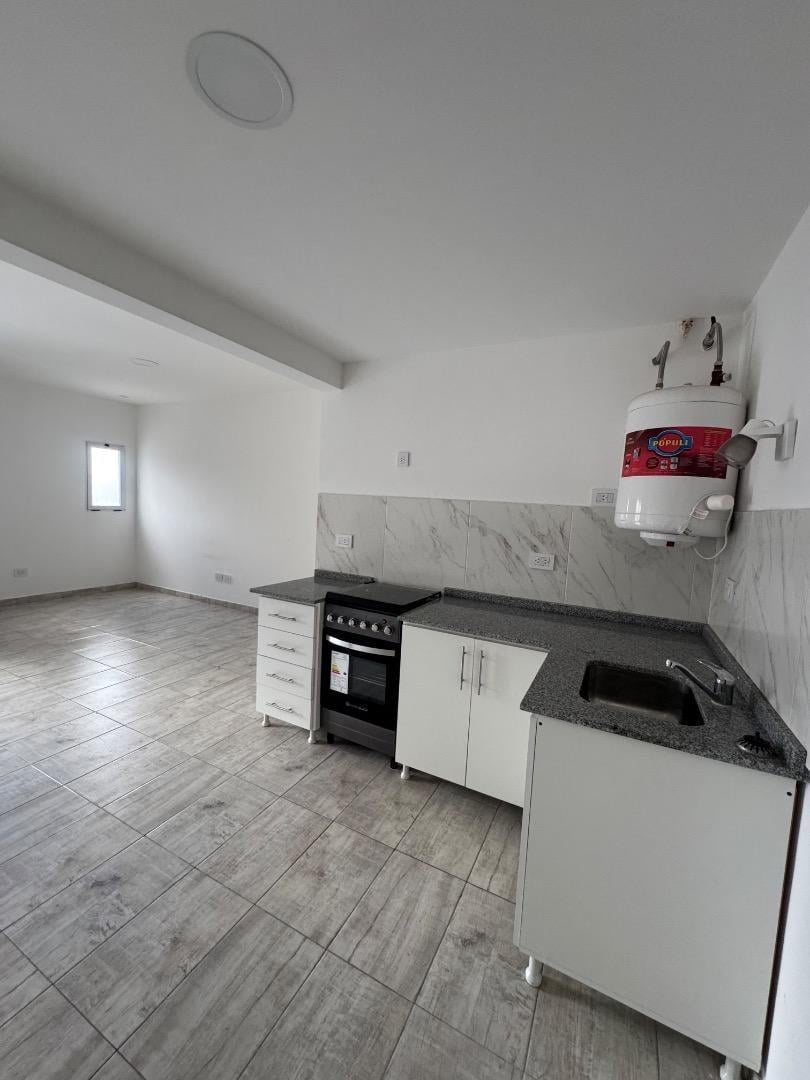 Foto de Departamento 2 ambientes con cochera y balcón – Lomas de Zam, imagen 3
