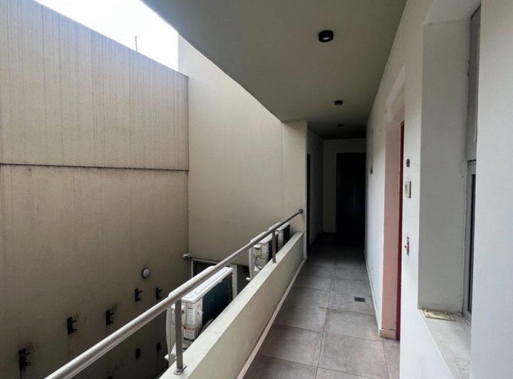 VENDE MONOAMBIENTE A ESTRENAR 4