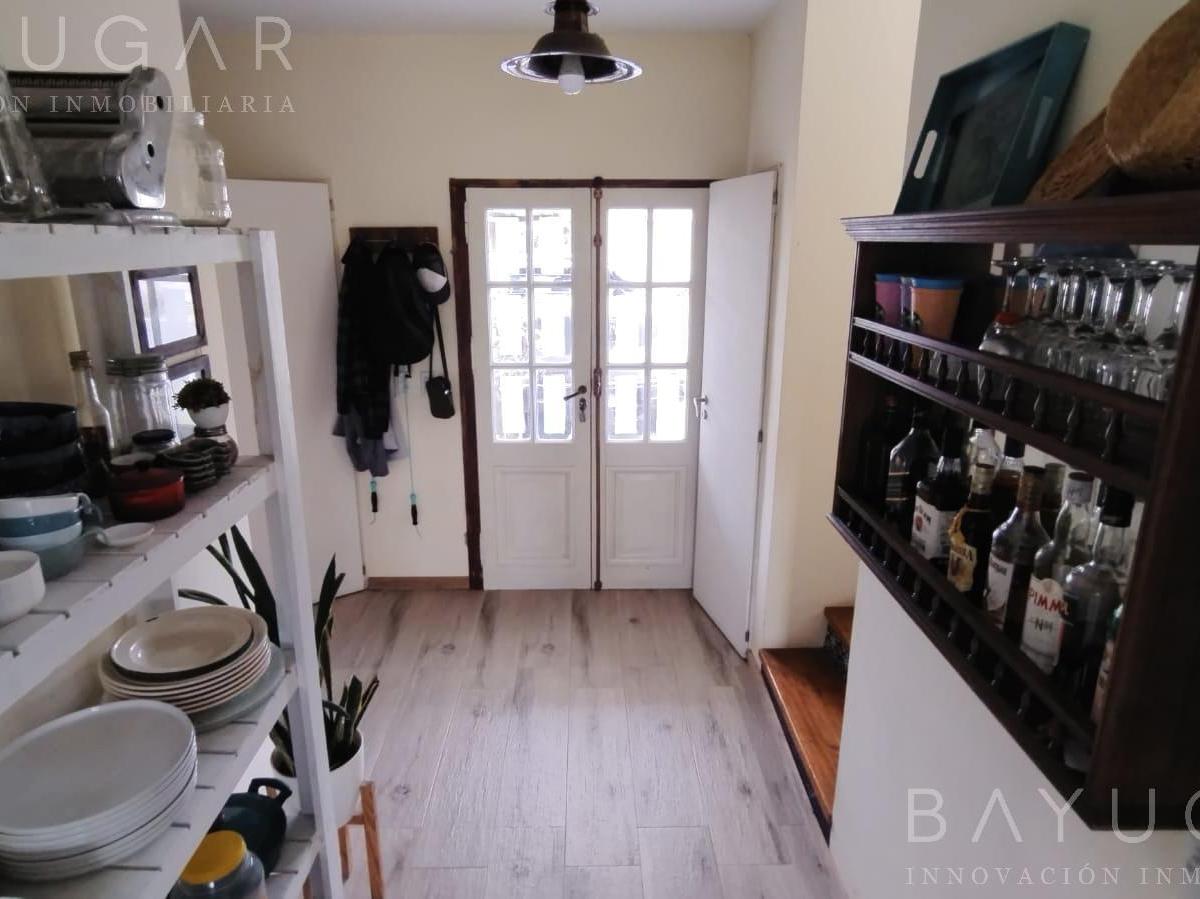 Venta / Casa en Barrio Barrancas de Santa María / Tigre 2