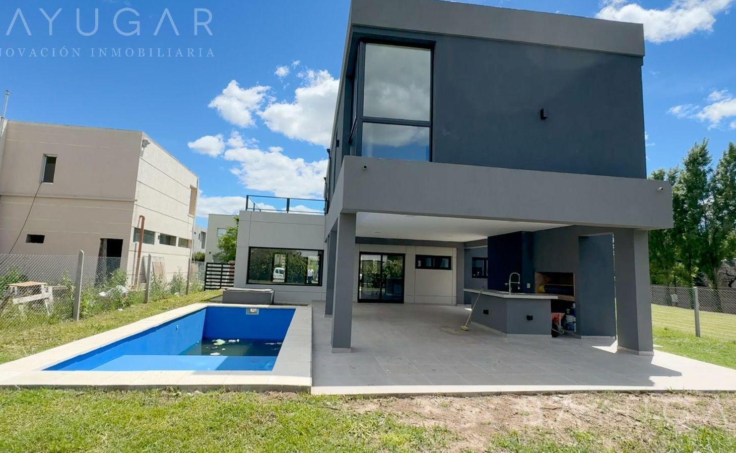 Venta - Casa Estilo Minimalista en Lagoon Pilar