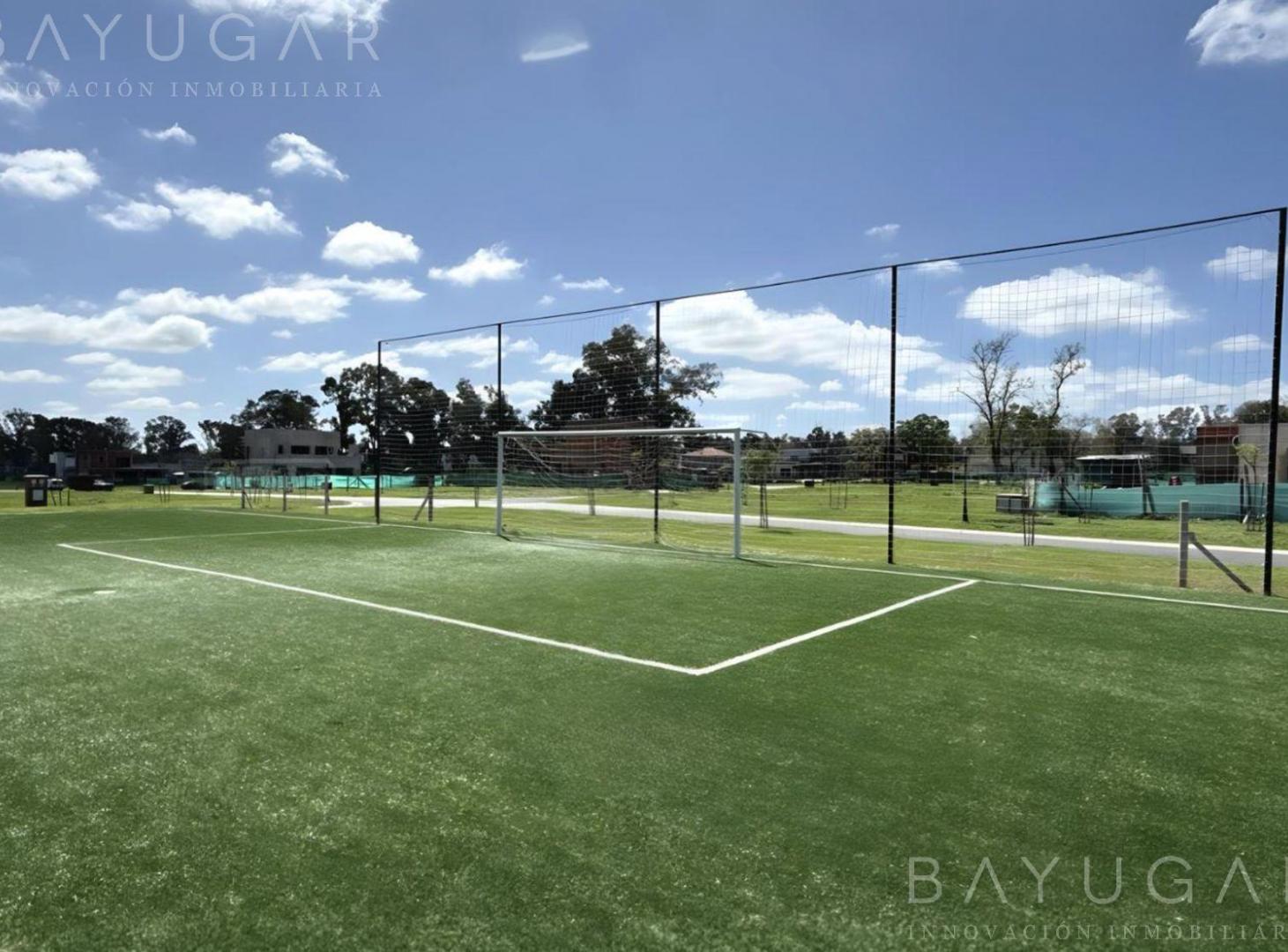 Venta Lote en Barrio Santa Sofia - Pilar del Este
