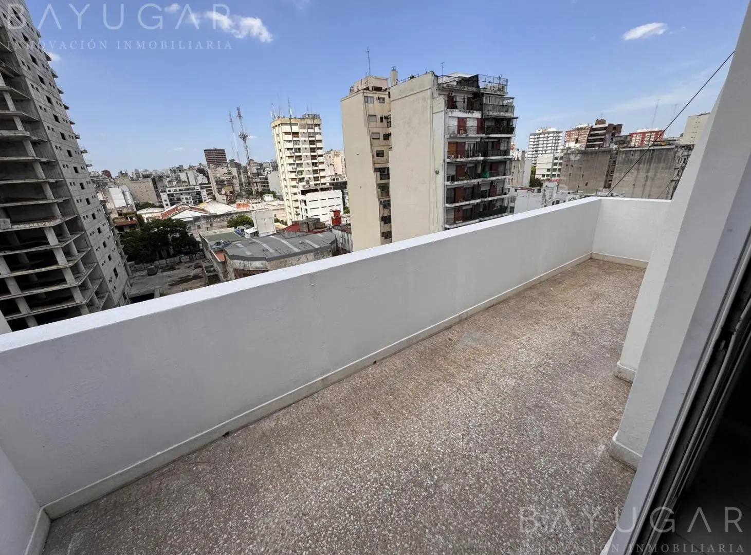Venta Departamento - Av. Rivadavia 2600 - Último Piso 4