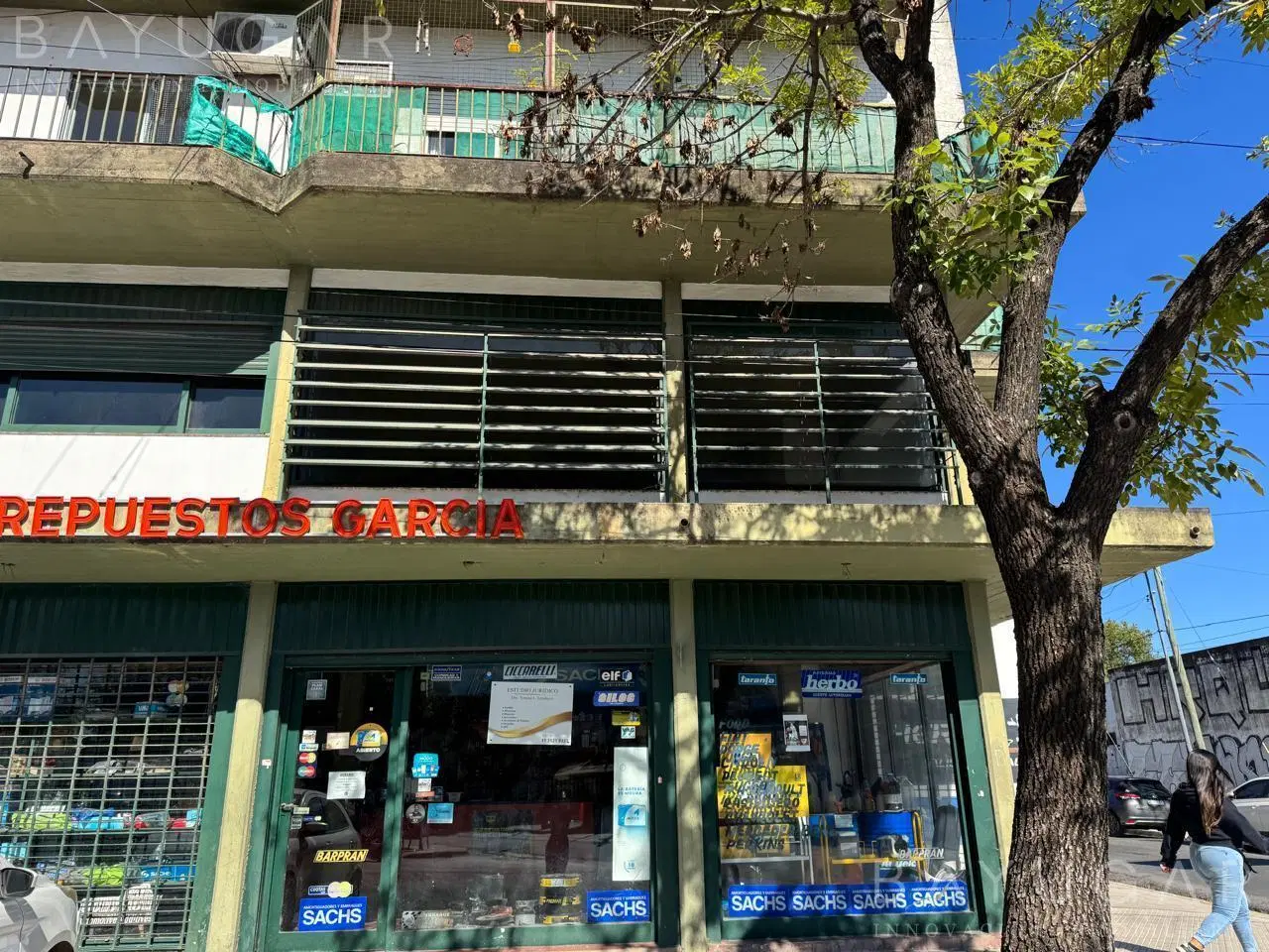 Venta Local Comercial - Pilar Centro 4
