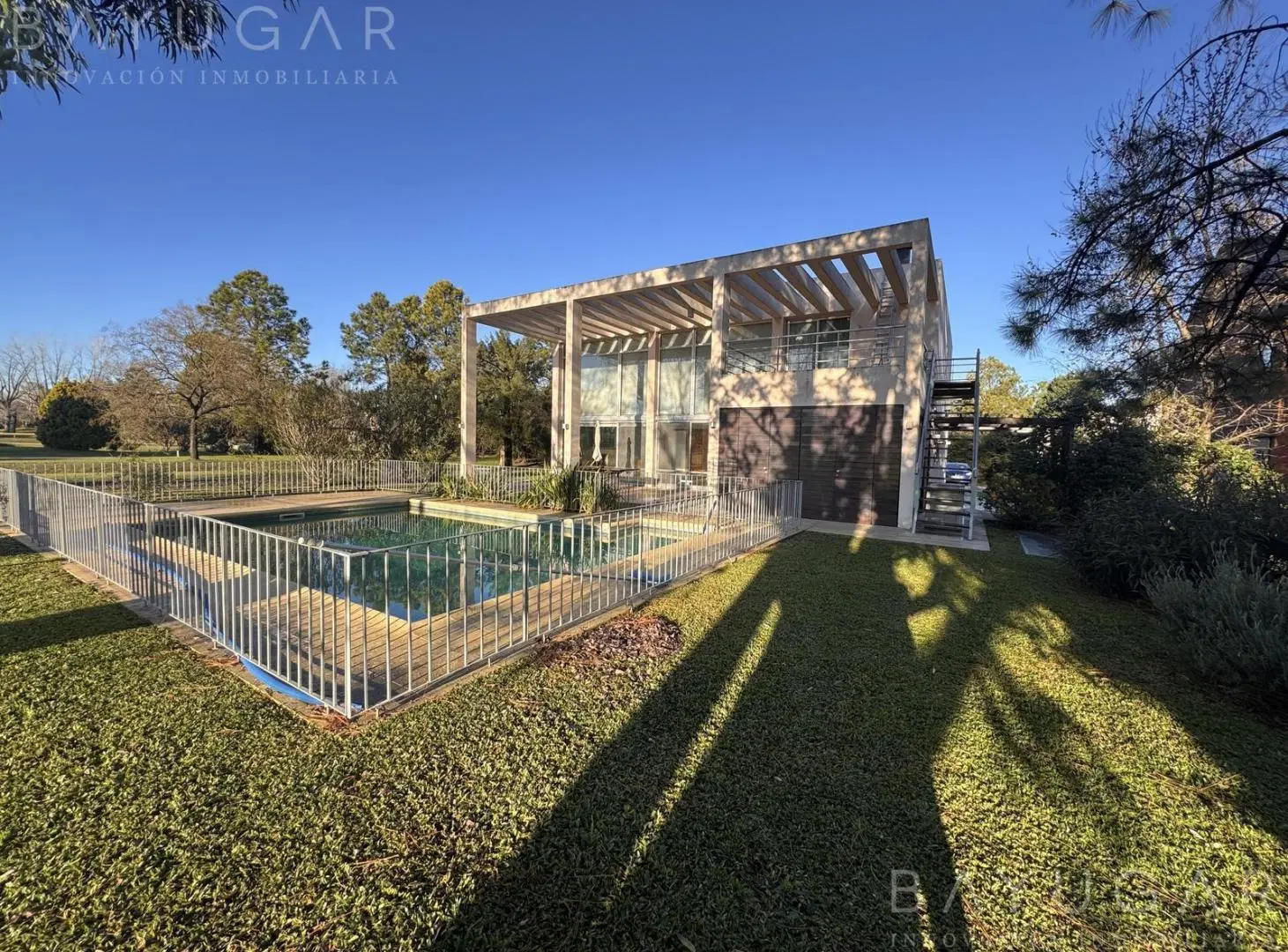 Venta - Casa estilo moderno en Pilar del Lago  C.C 3