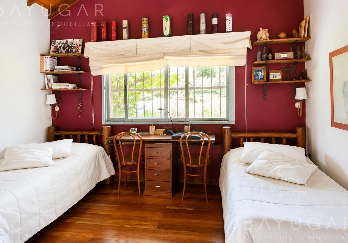 Foto de Casa Venta - Barrio La Retama, Manzanares - Pilar - Estilo Campo, imagen 3