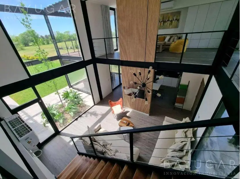 Casa en Venta - Medal Country Club - Pilar 8