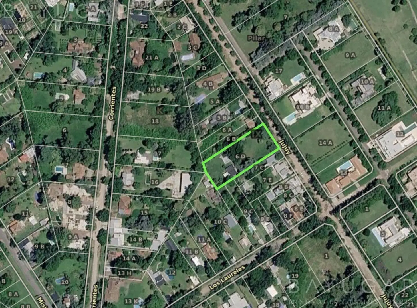 Venta - Casa Quinta con Pileta y Terreno de 2273 mts -  Apto Crédito 5