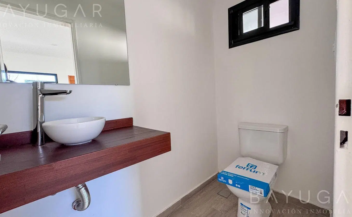 Venta Casa en Barrio Santa Elena - Pilar de Este - Zelaya 2