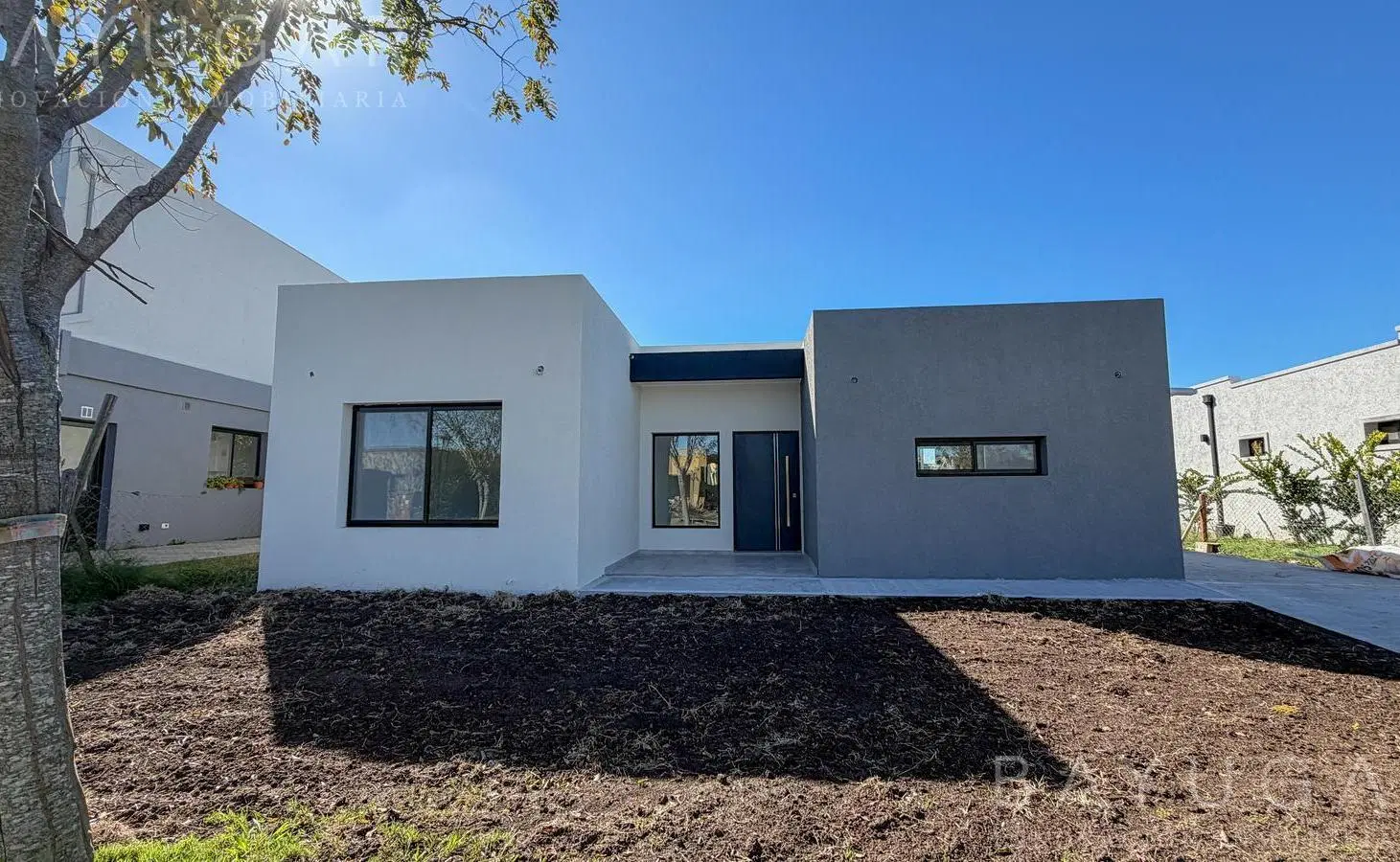 Venta - Casas en Pilar del Este |  Barrio San Ramón 8