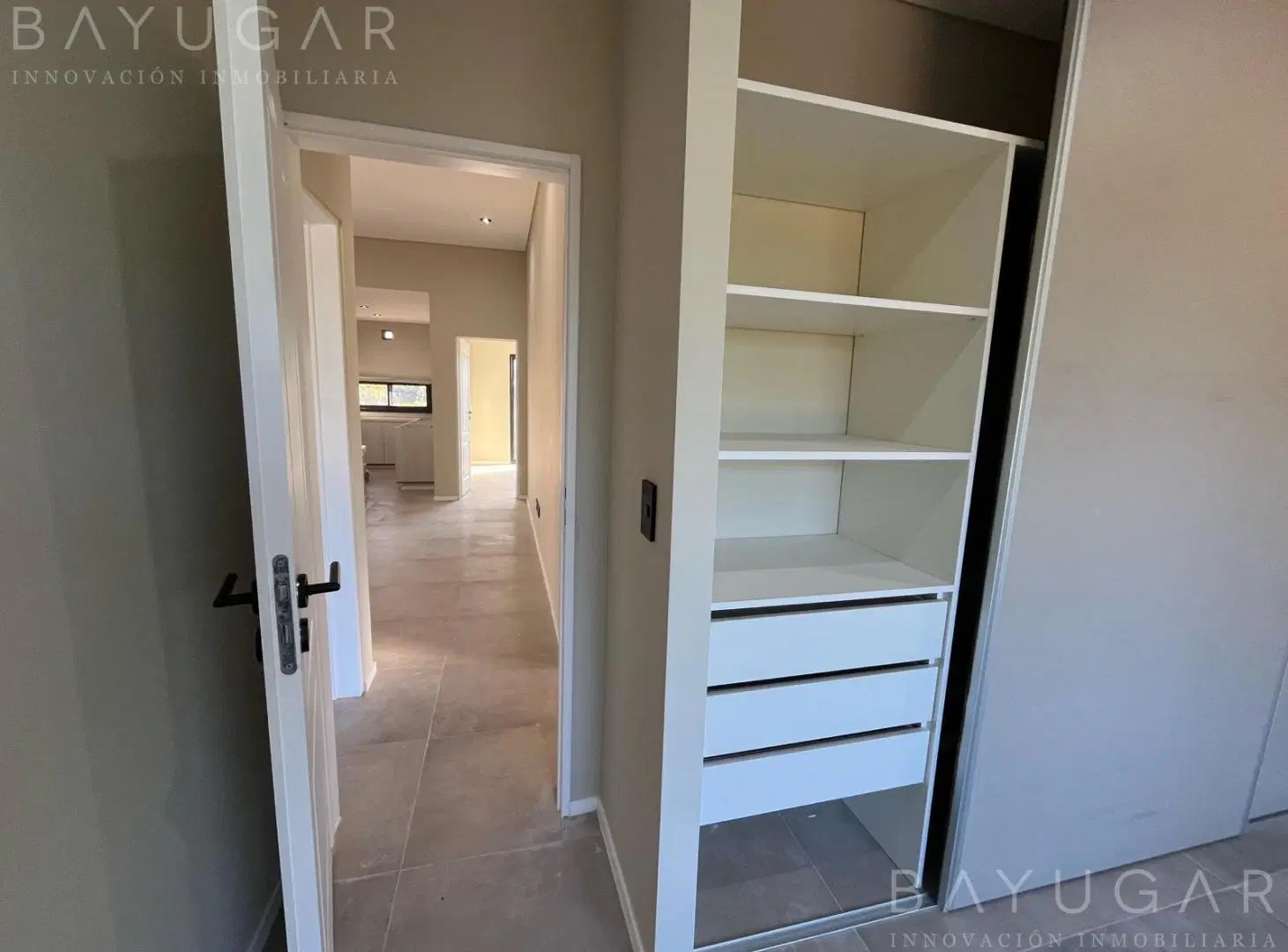 Venta Casa  a estrenar - Barrio Privado Los Alcanfores - Pilar 2