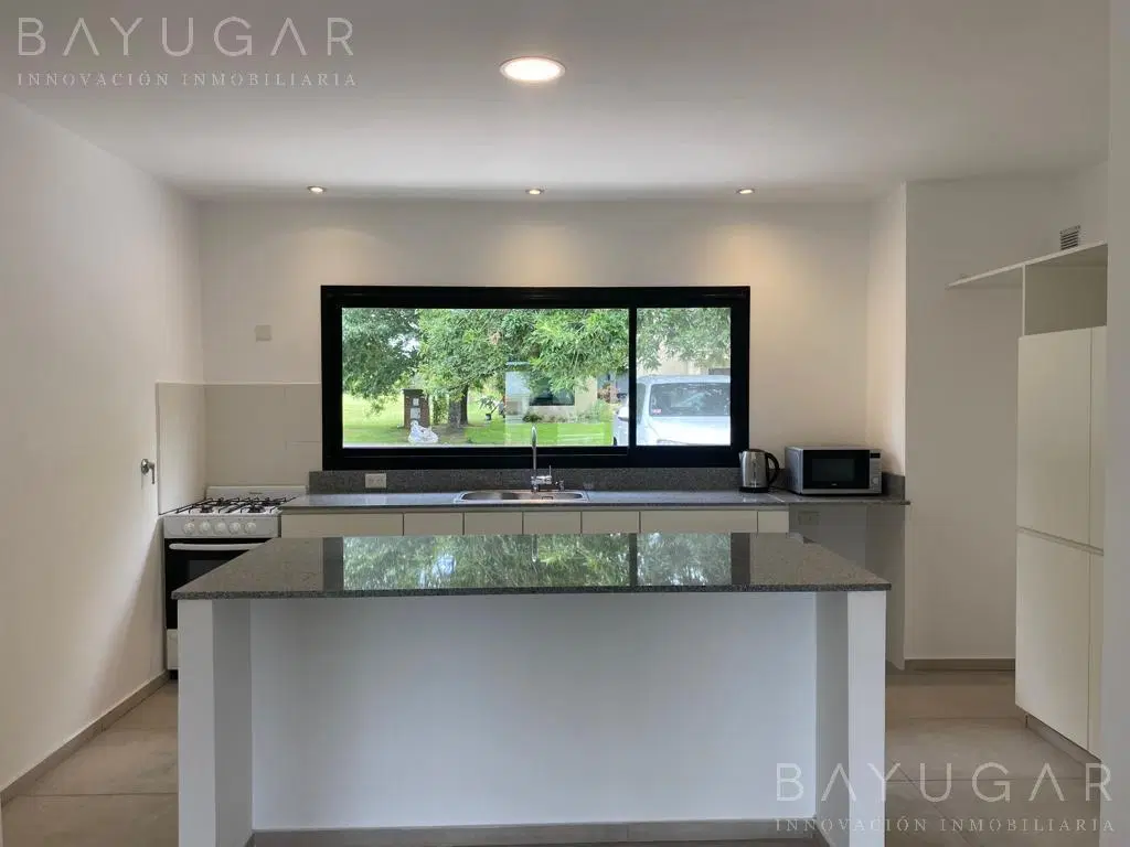 Venta Casa - Barrio Privado Los Alcanfores / Pilar 3