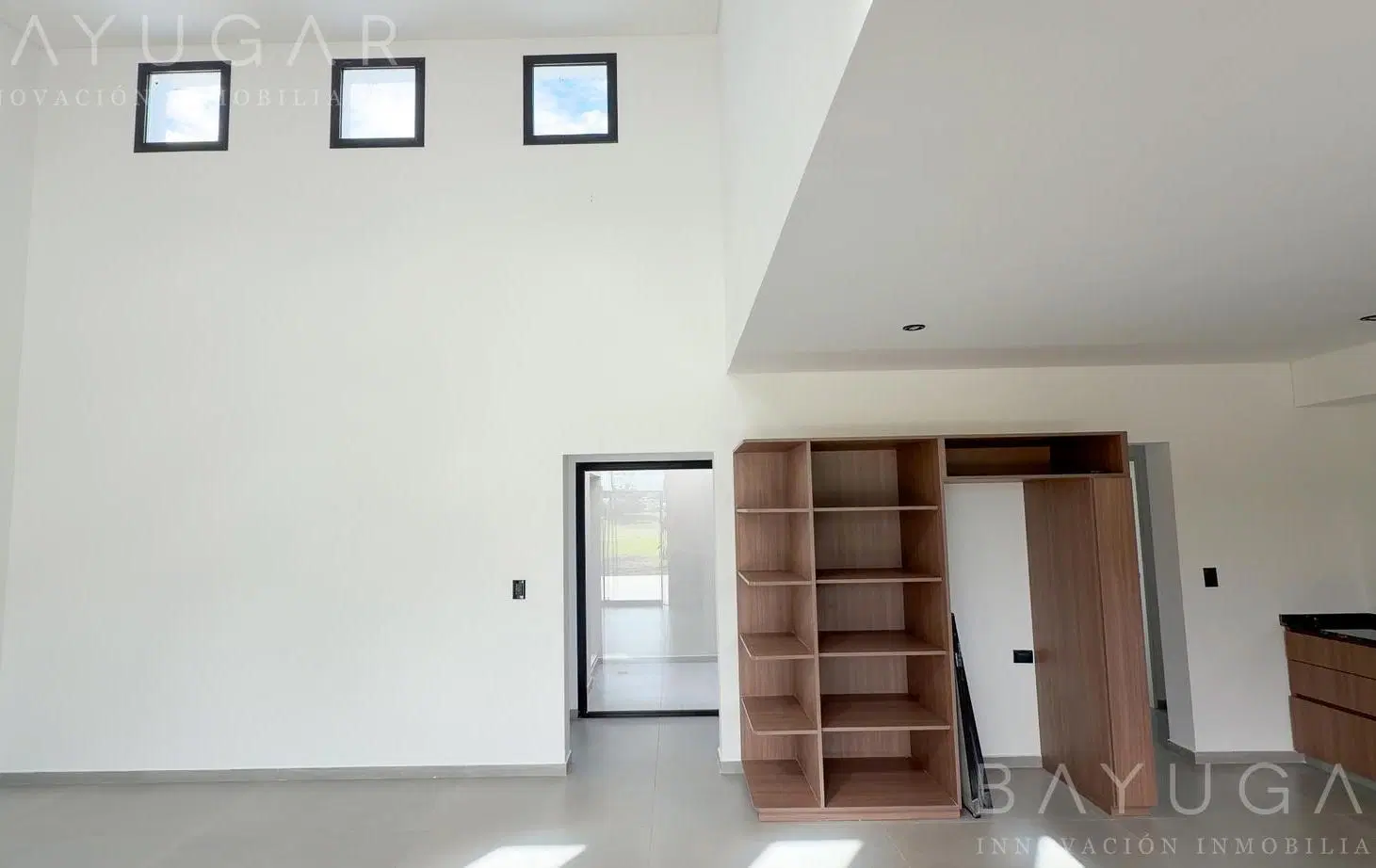 VENTA | Casa Medal Countyr Club | 1 Planta 8