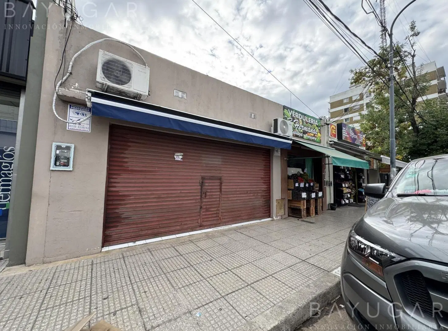 Venta Local / Terreno Uso Comercial en Pilar Centro - Inversion 2