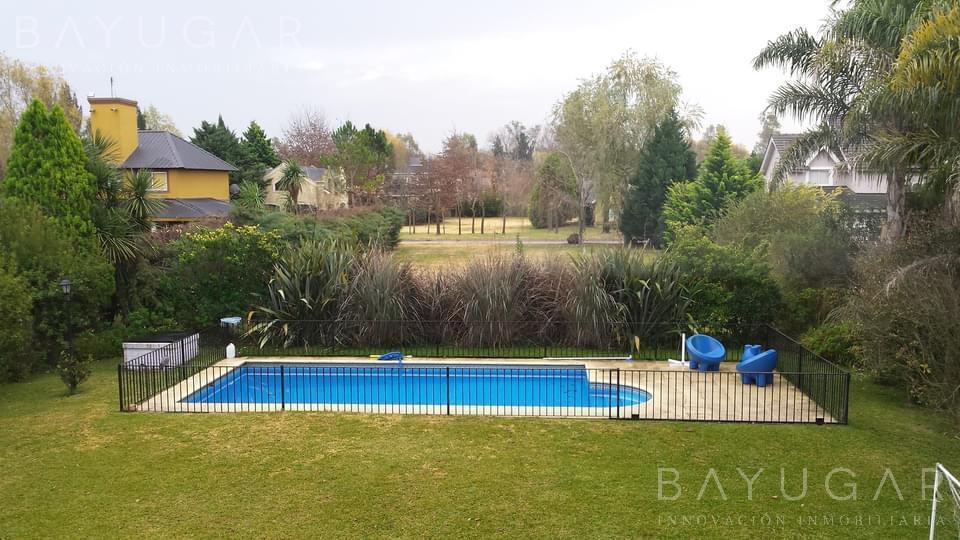 Foto de Venta Casa - Boca Ratón Country Club / Escobar, imagen 1