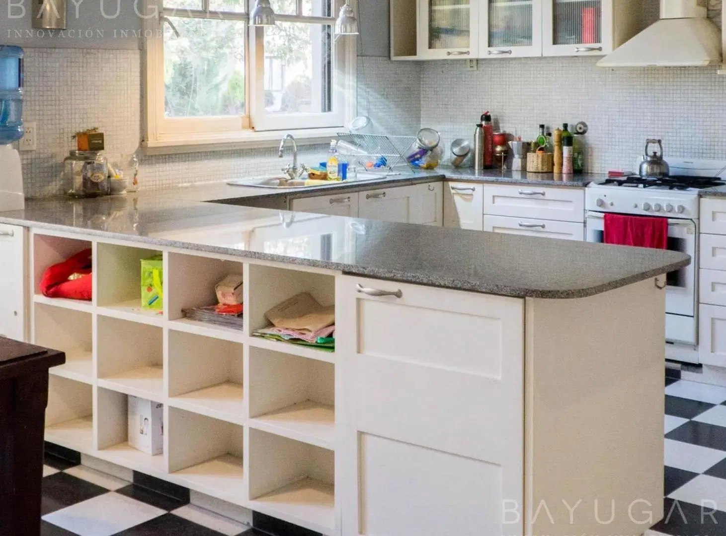 Venta Casa Estilo Campo en Barrio Privado Sausalito - Pilar 8