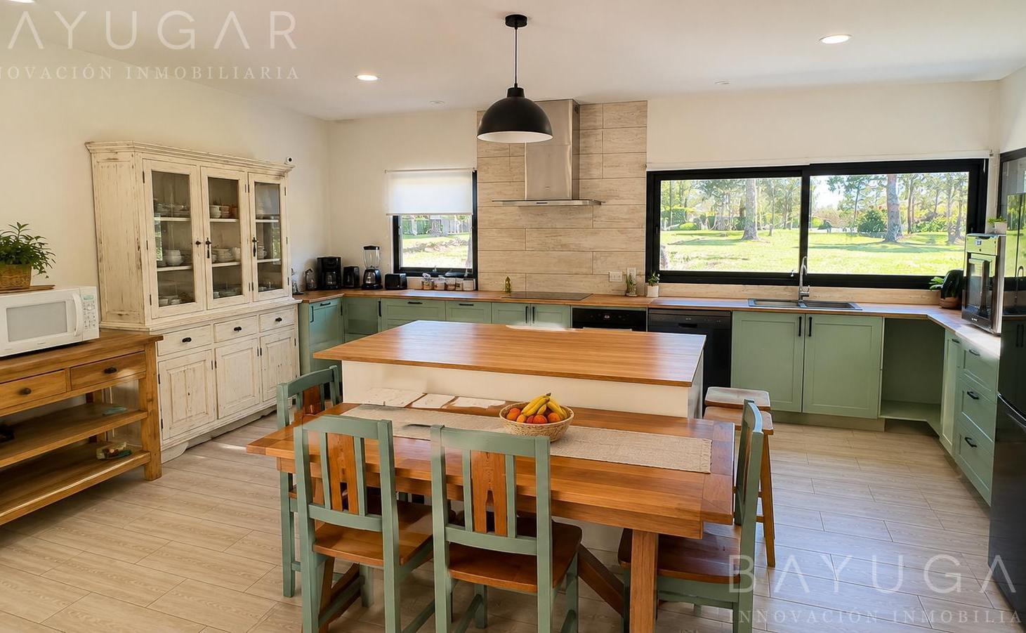 Foto de VENTA I Casa 6 ambientes en Pinares C. Club / Exaltación de La Cruz, imagen 5