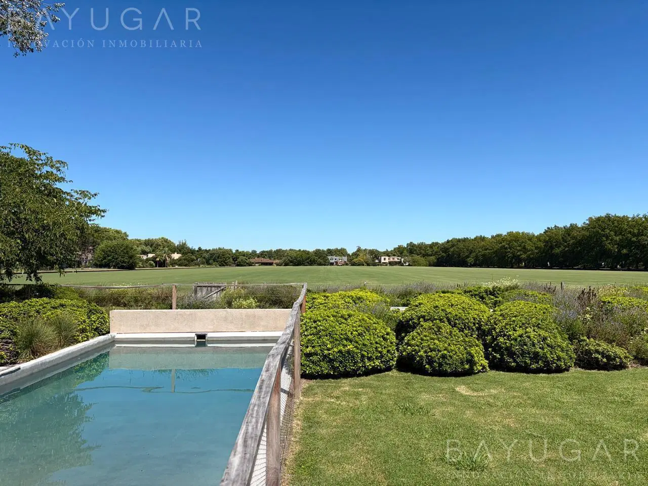Venta - Gran Casa en Centauros Polo Club / Pilar 1