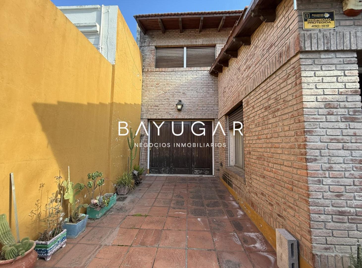 Foto de Casa en Venta en Oportunidad - Bahia Blanca, imagen 2