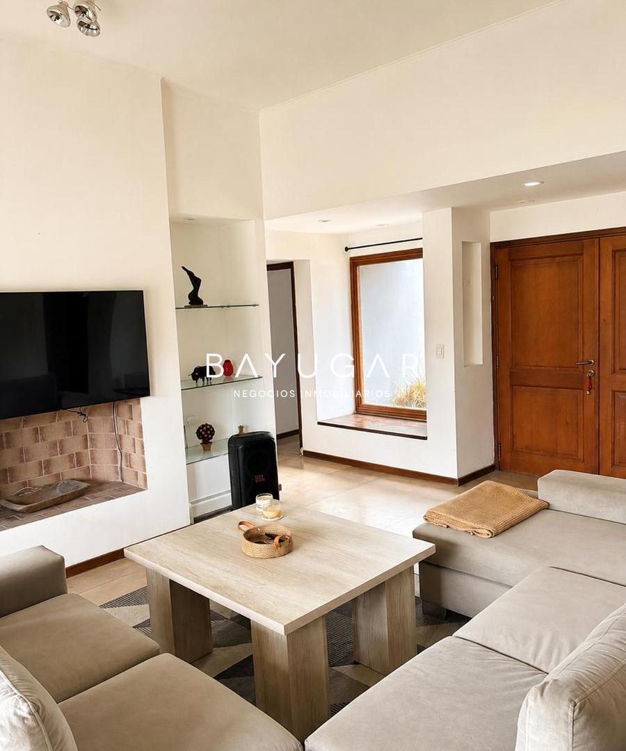 Foto de Venta casa - Club De Campo La Emilia - Zona de Polo, imagen 2