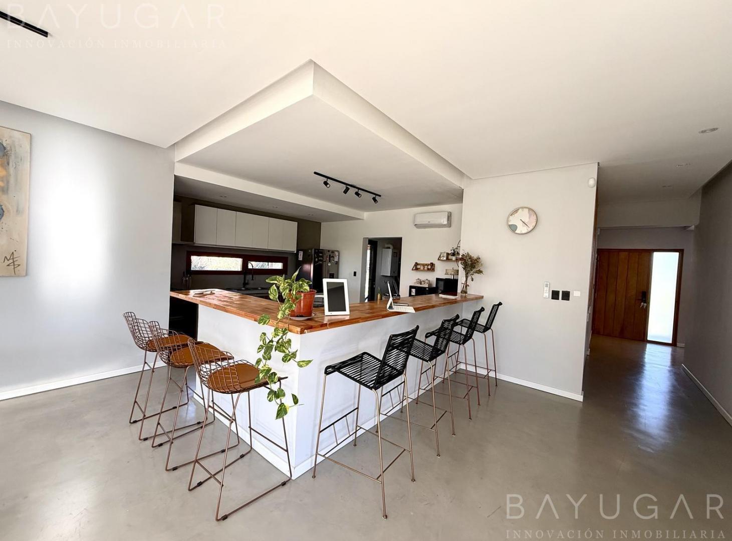 Foto de Venta Casa - San Sebastian, Area 6 - Apto Crédito, imagen 1