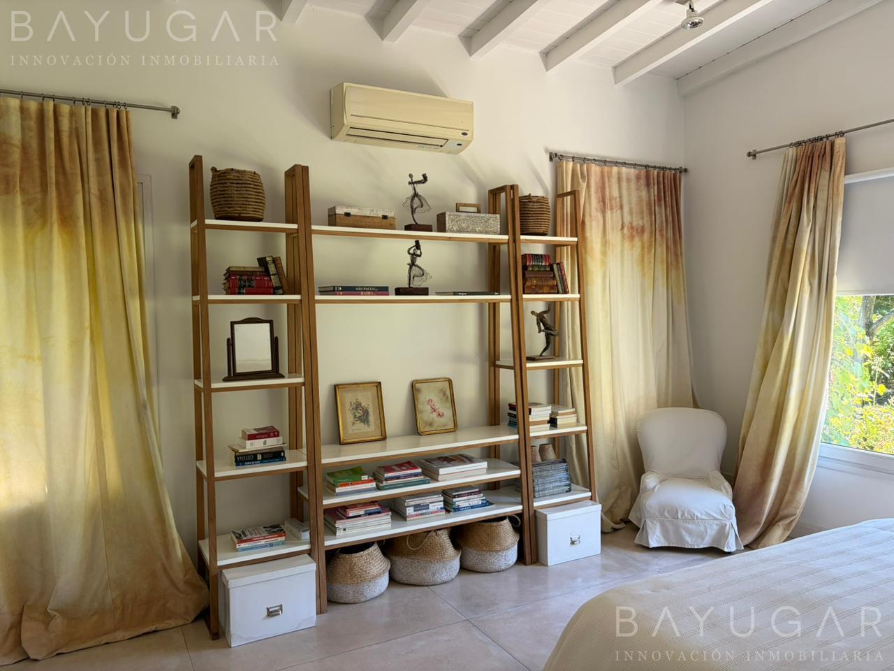 Foto de VENTA - IMPORTANTE Casa en Club de Campo Centauros / Pilar, imagen 3