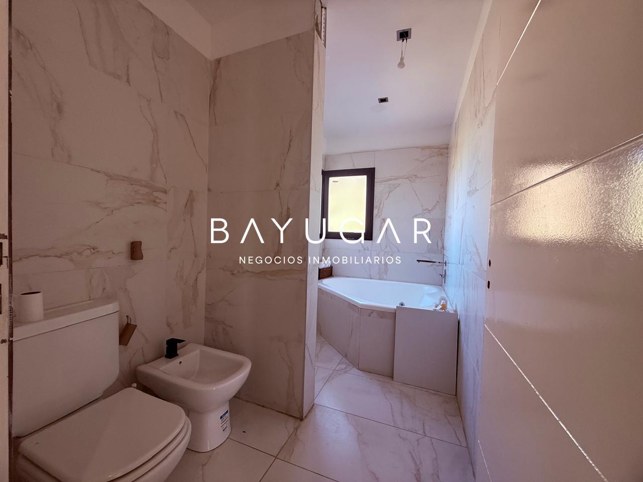 Foto de Venta Casa en Lagoon Pilar, imagen 1