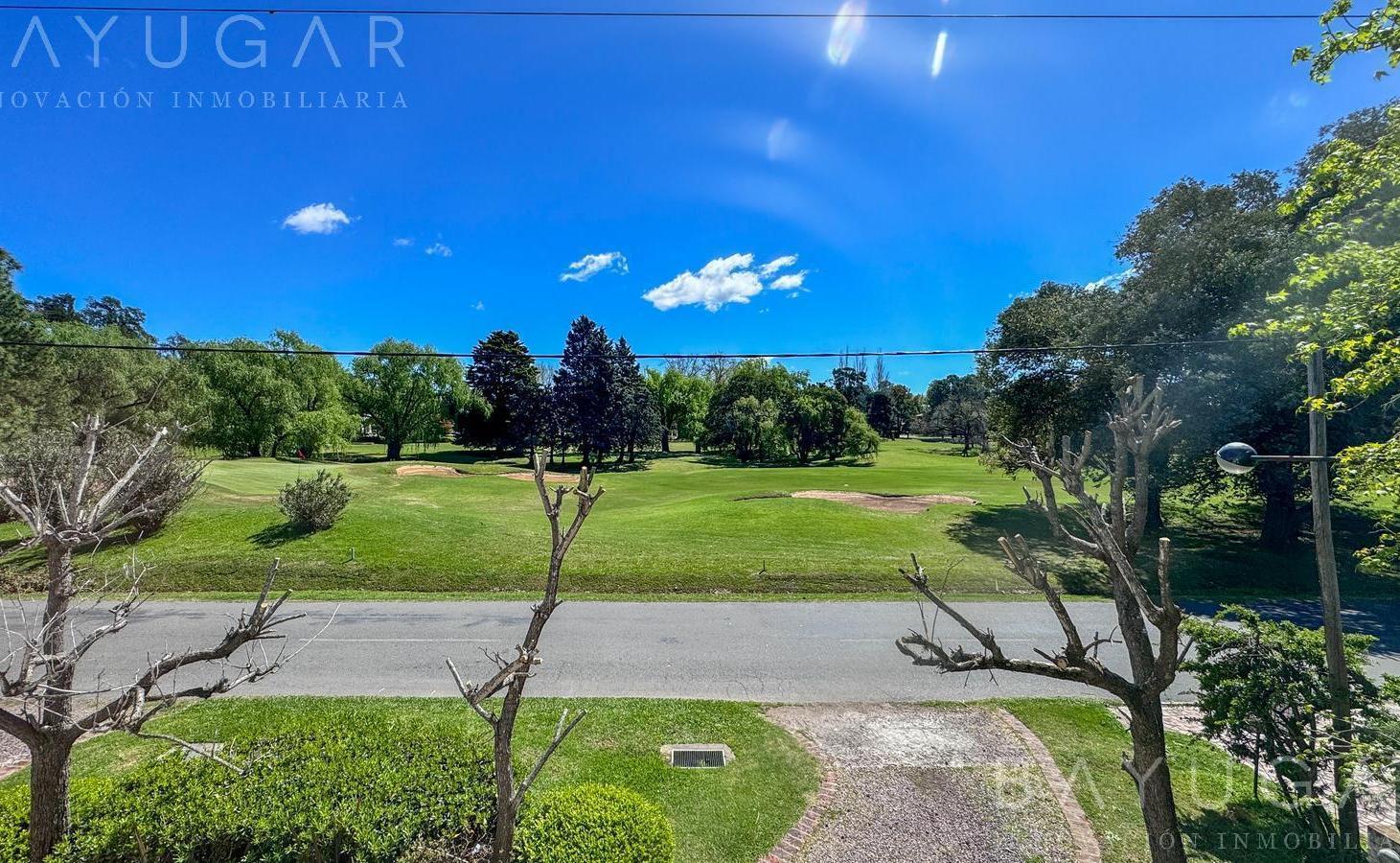 Foto de Venta | Casa frente al golf en Mayling C.C | Pilar, imagen 3