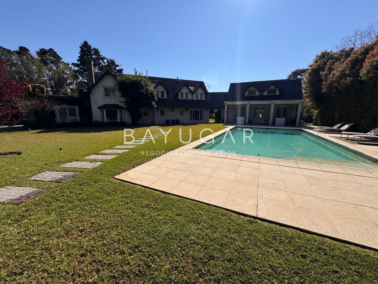 Foto de Venta Casa - 4000 m2 de Parque -Tortugas Country Club, imagen 2