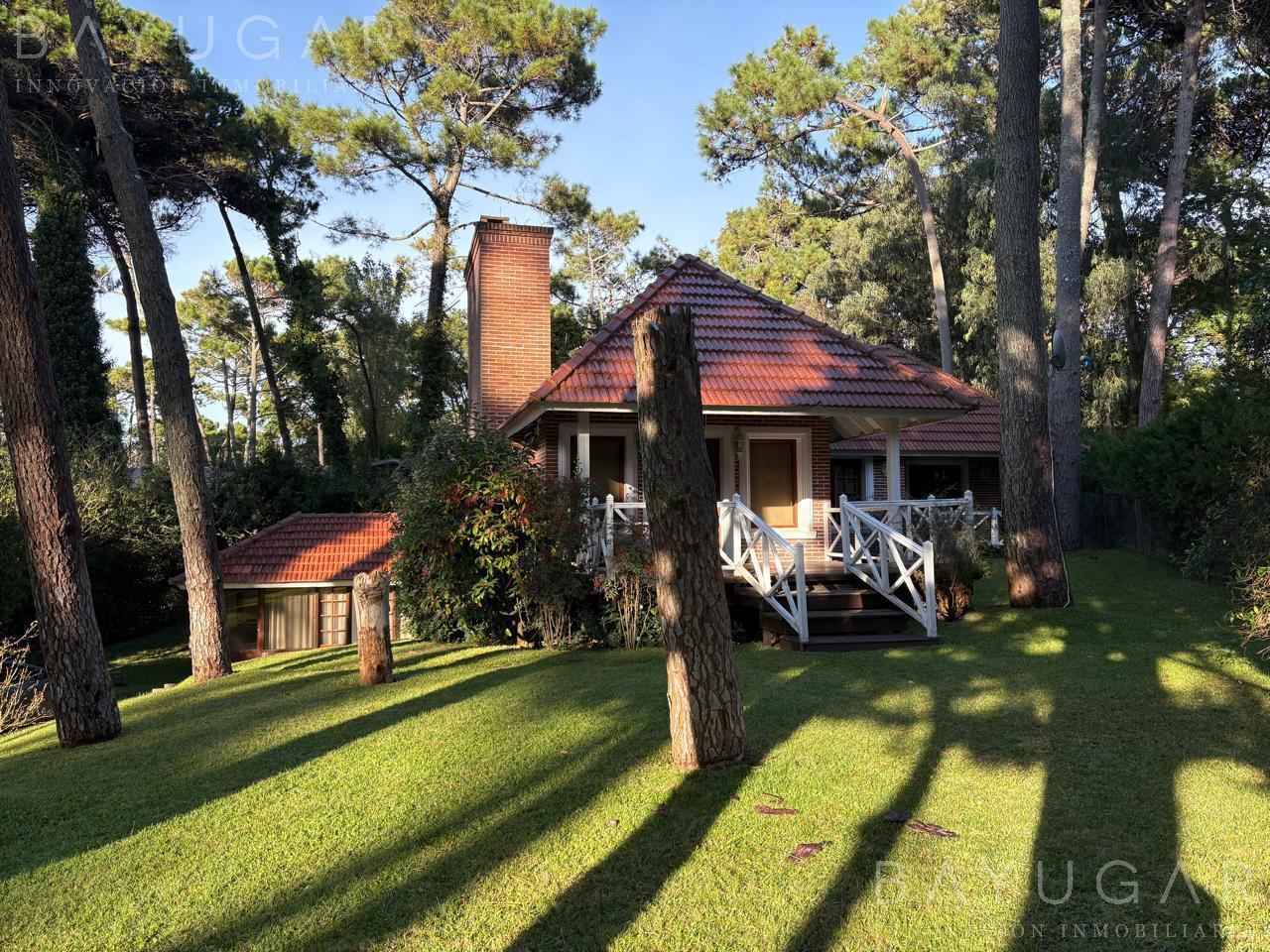 Foto de Casa en Venta en Cariló - Jacarandá 184, imagen 2
