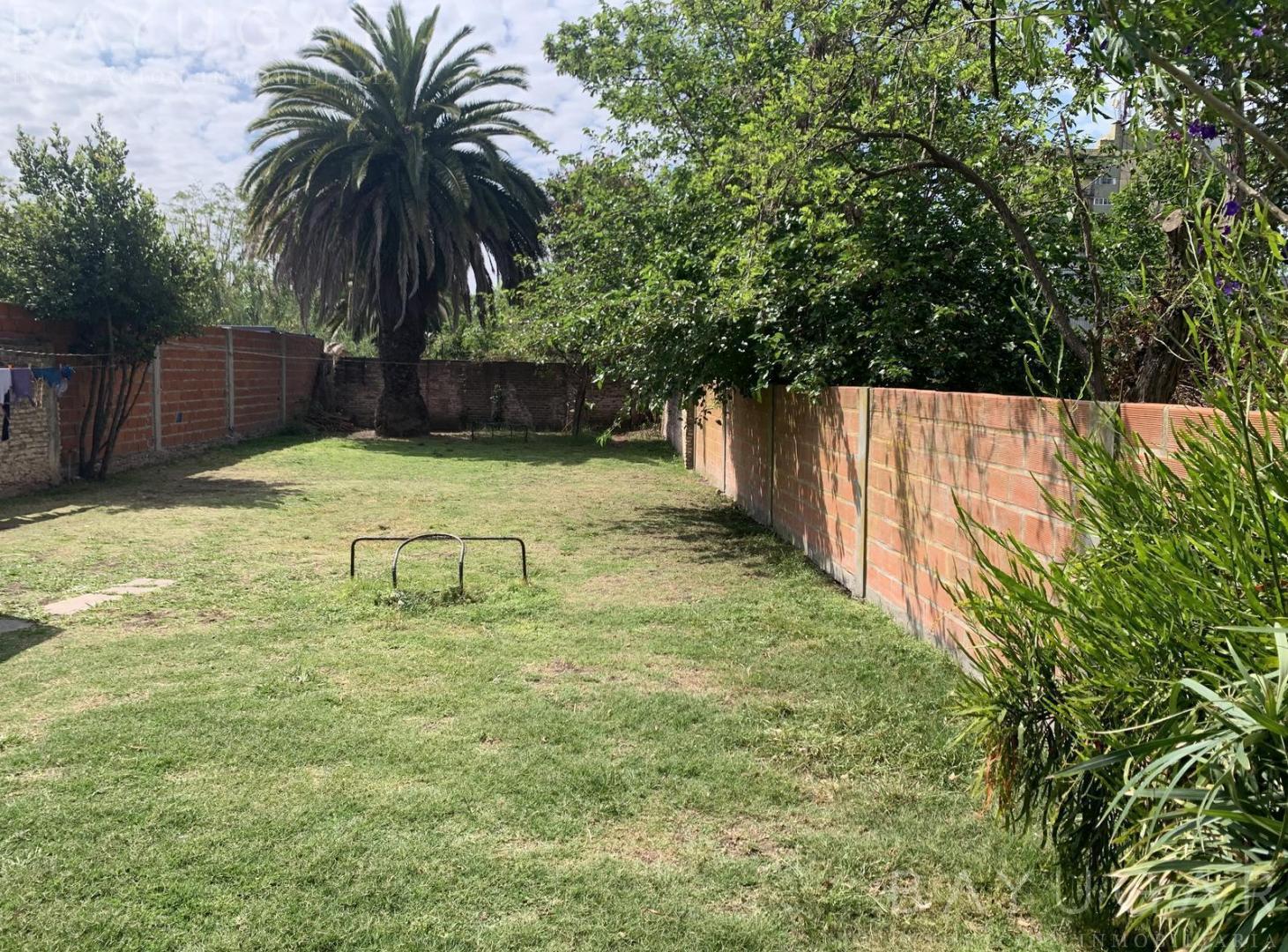 Foto de Venta - Casa - Pilar Centro / Oportunidad de Inversión, imagen 1