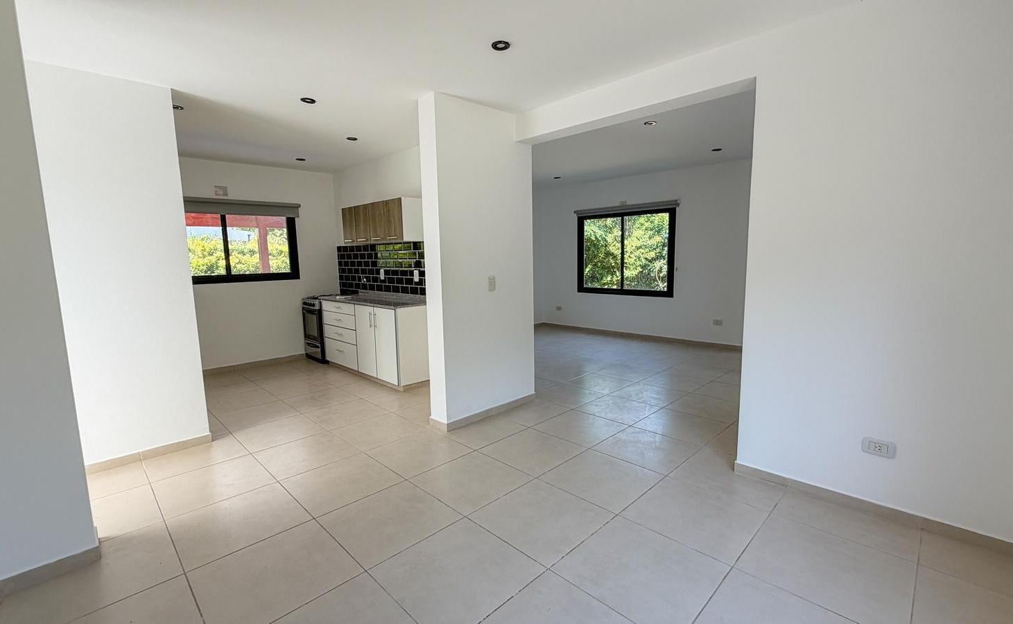 Foto de Venta / Casa - Barrio Privado Los Robles - Apto Crédito, imagen 4