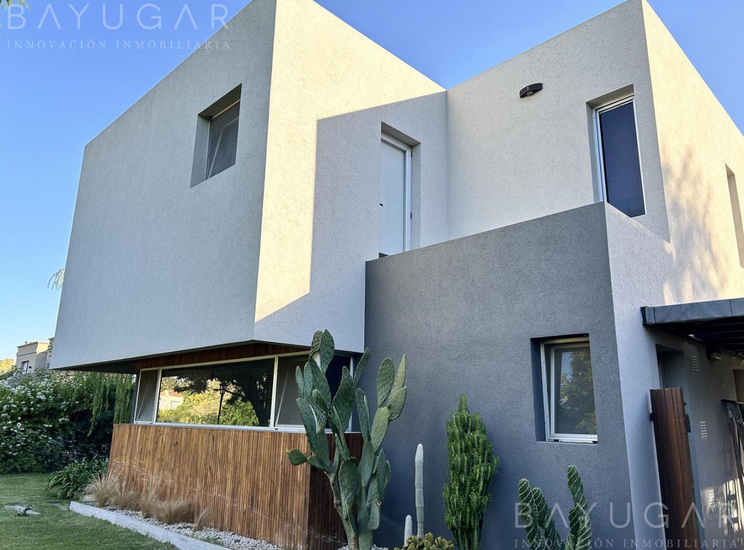 Foto de Venta Casa - Barrio Privado Santa Silvina / Pilar - Apta Credito, imagen 1