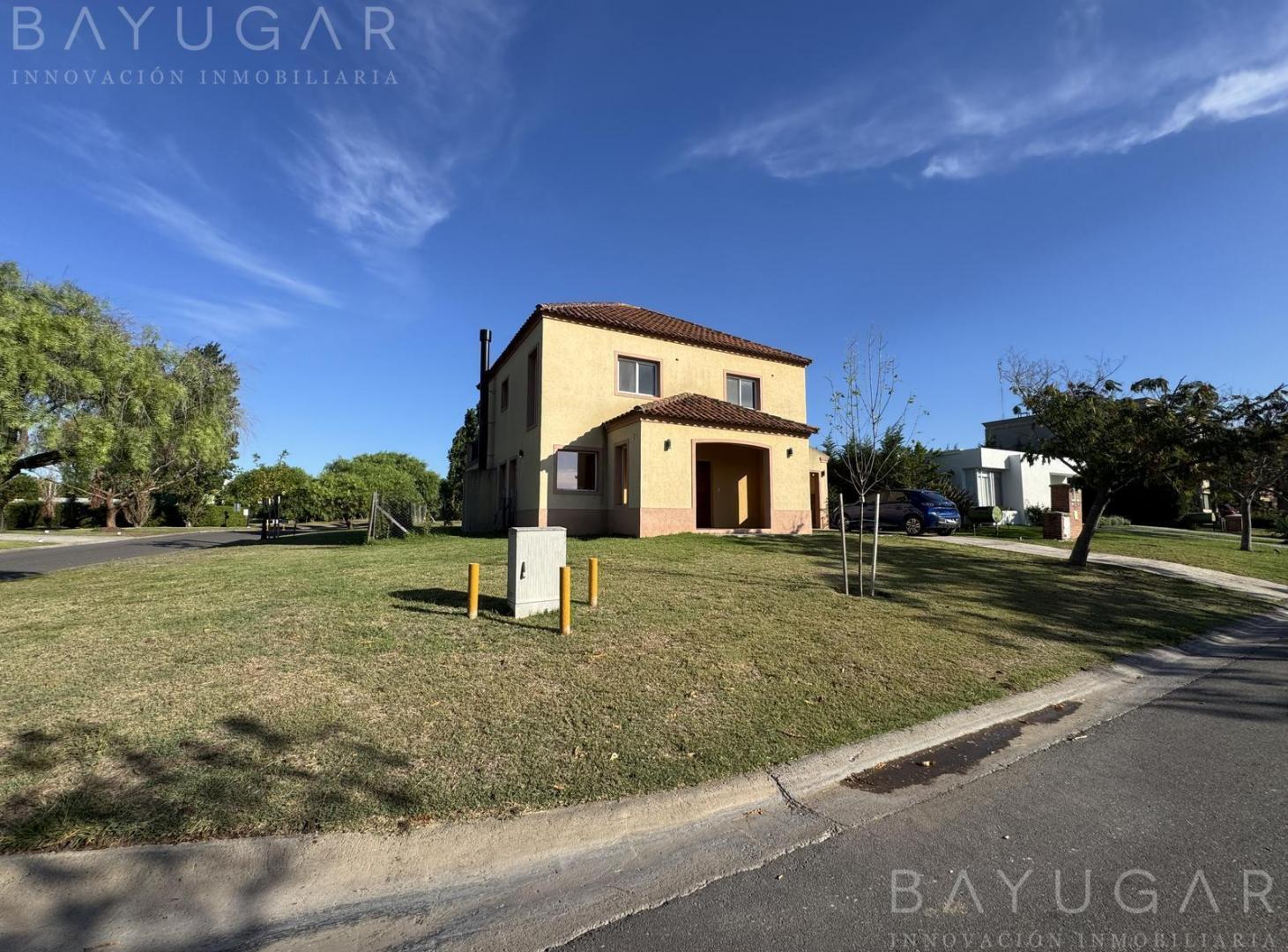 Foto de Venta Casa - Barrio Santa Guadalupe - Estilo Colonial, imagen 5