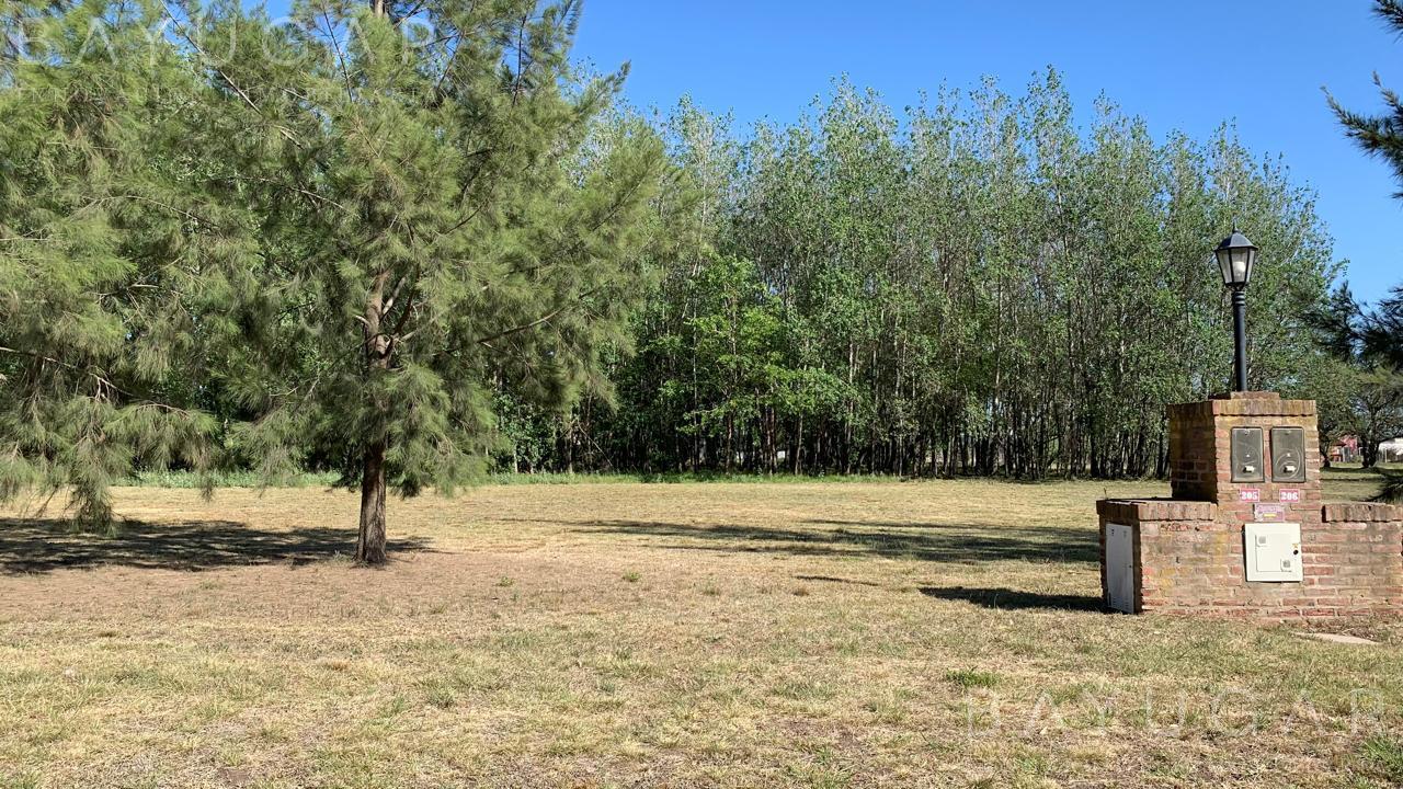 Foto de Venta Lote Central - Barrio Privado La Elina / Lujan - Provincia de, imagen 2
