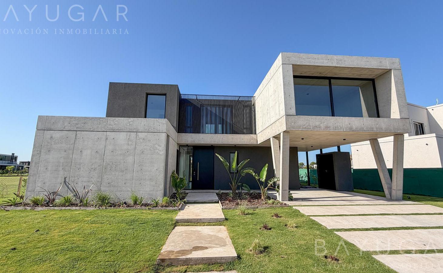 Foto de Venta - Casa en Barrio Privado La Calesa - Pilara, imagen 2