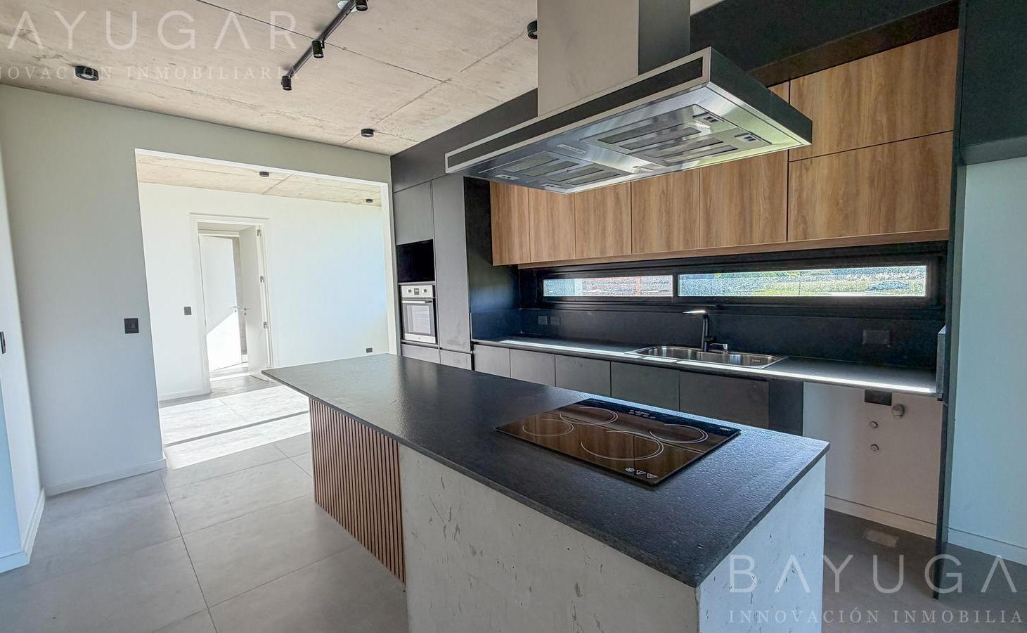 Foto de Venta - Casa en Barrio Privado La Calesa - Pilara, imagen 4