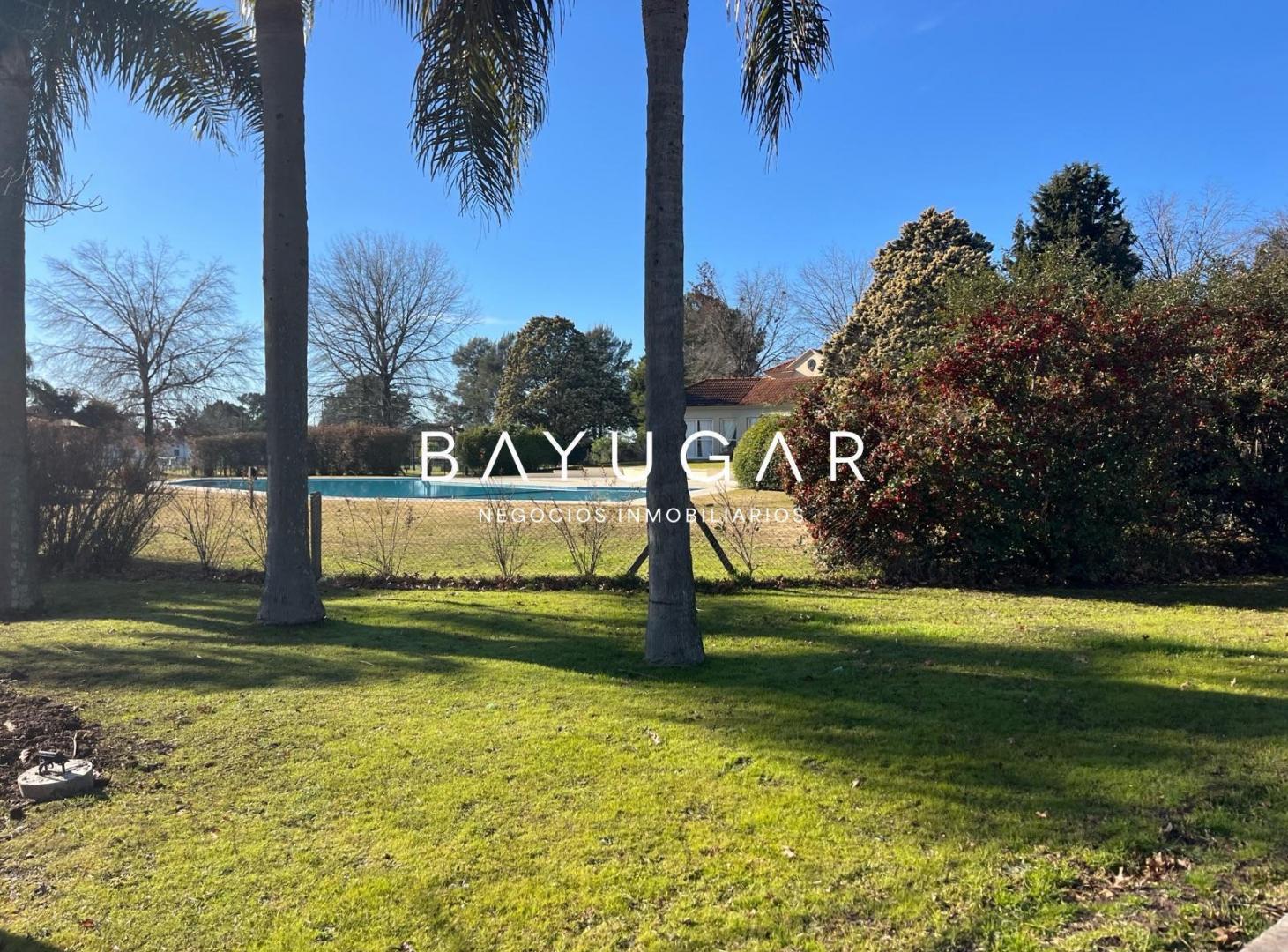 Foto de Venta Lote - Anticipo y financiación- Barrio Privado Los Alcanfores /, imagen 2