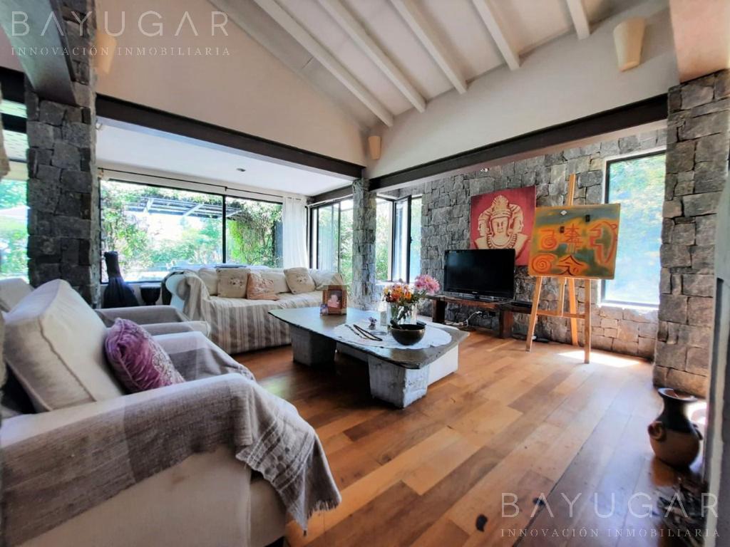Foto de Venta Casa - Estilo Moderno en Barrio La Lomada del Pilar, imagen 3