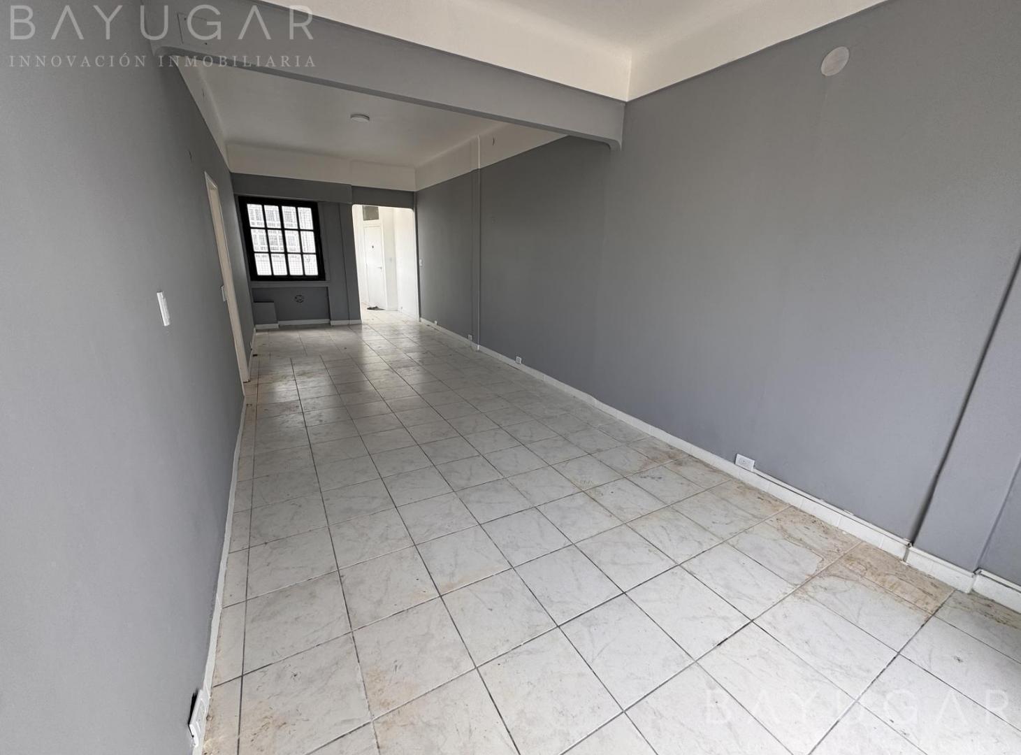 Foto de Venta Departamento - Av. Rivadavia 2600 - Último Piso, imagen 1