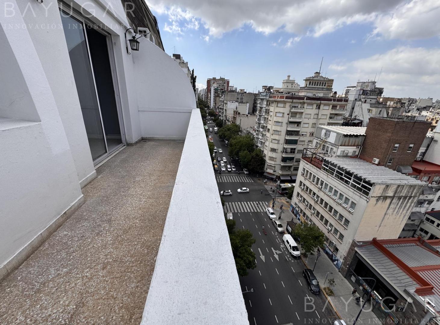 Foto de Venta Departamento - Av. Rivadavia 2600 - Último Piso, imagen 4
