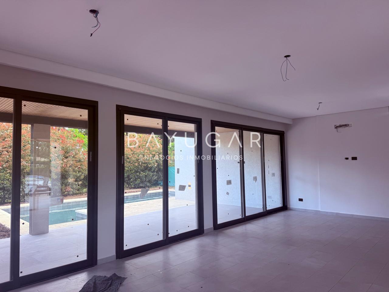 Foto de Venta - Casa a estrenar en Barrio Santo Tomas - Pilar, imagen 3