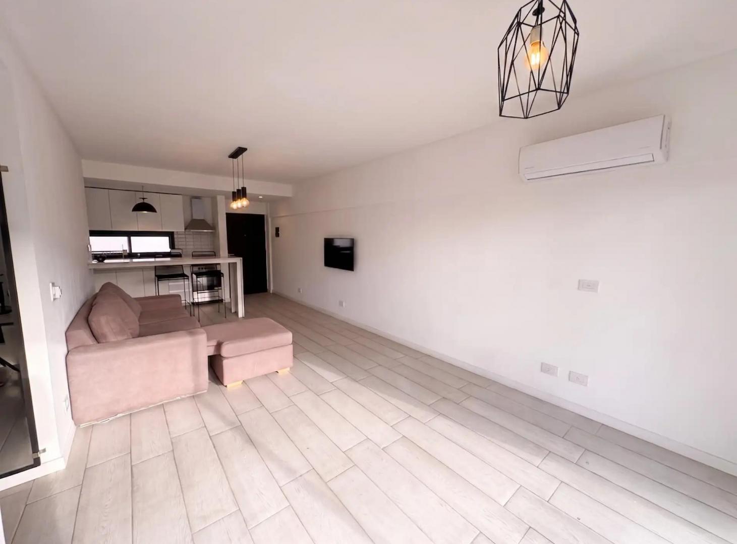 Don Torcuato (Arricau y Av. A.T de Alvear). Monoambiente con balcón. Seguridad 24 hs. Amenities