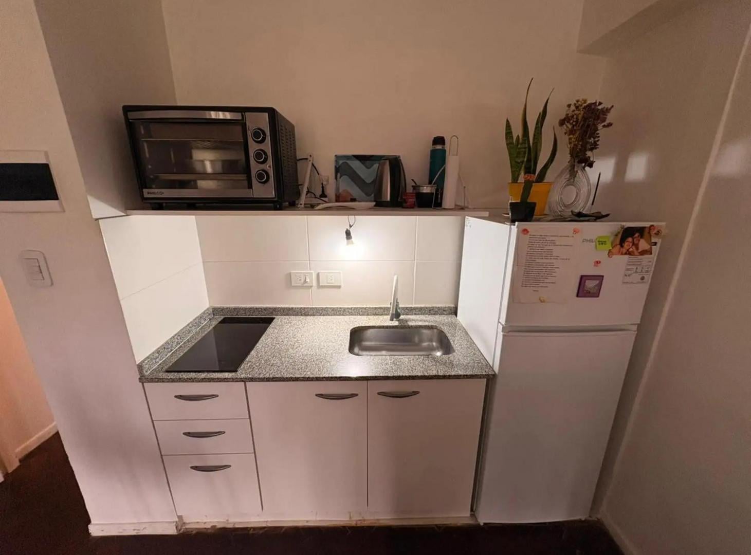 Foto de Hindú Club - Alquiler Monoambiente. Amueblado. 1er piso. Vista al campo., imagen 4