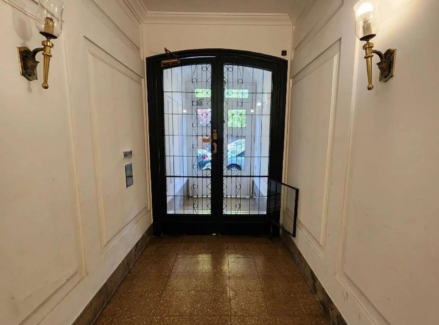 Foto de Colegiales (Ramón Freire 1344 y V.Arredondo). PH PLANTA BAJA. 4 amb, imagen 3