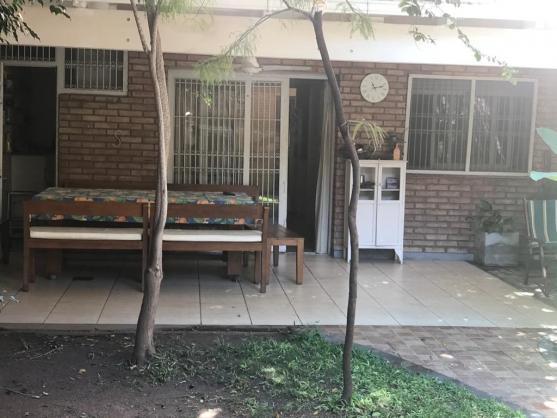 Centro: 25 de Mayo Al 500 Casa de 340 m² Cub Apta Uso Comercial 4