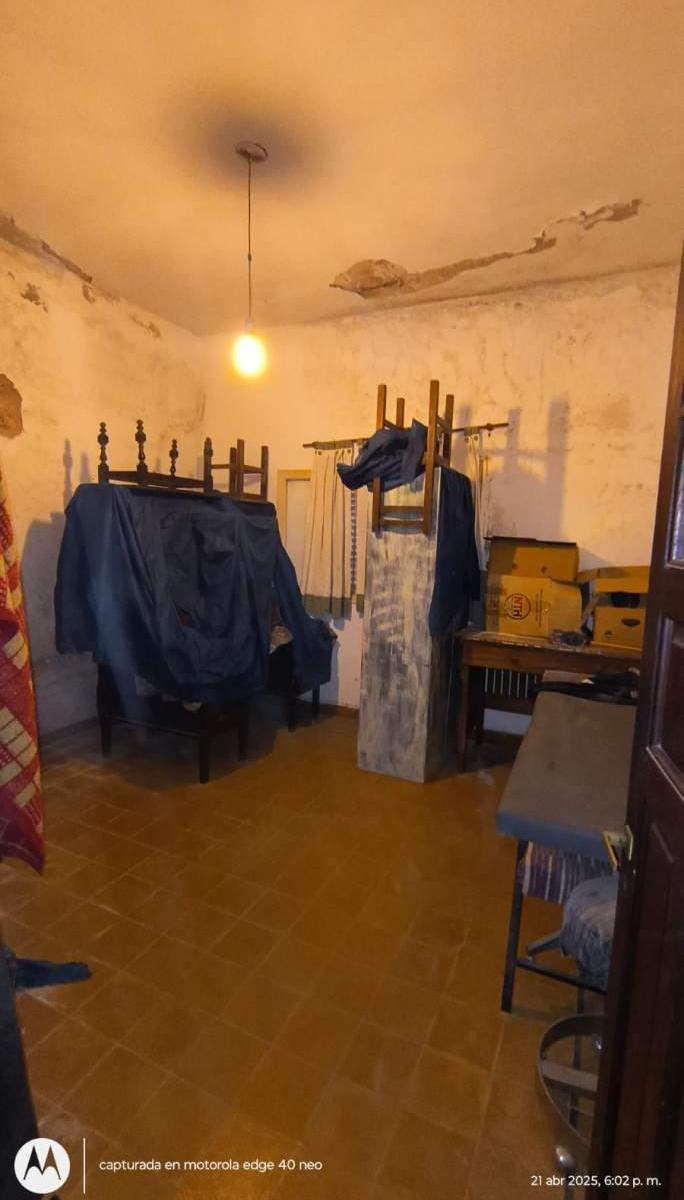 Talleres Oeste: Panaholma Al 1400 Casa Departamento Quincho Galpon 338 m² Cub Terreno 480 5