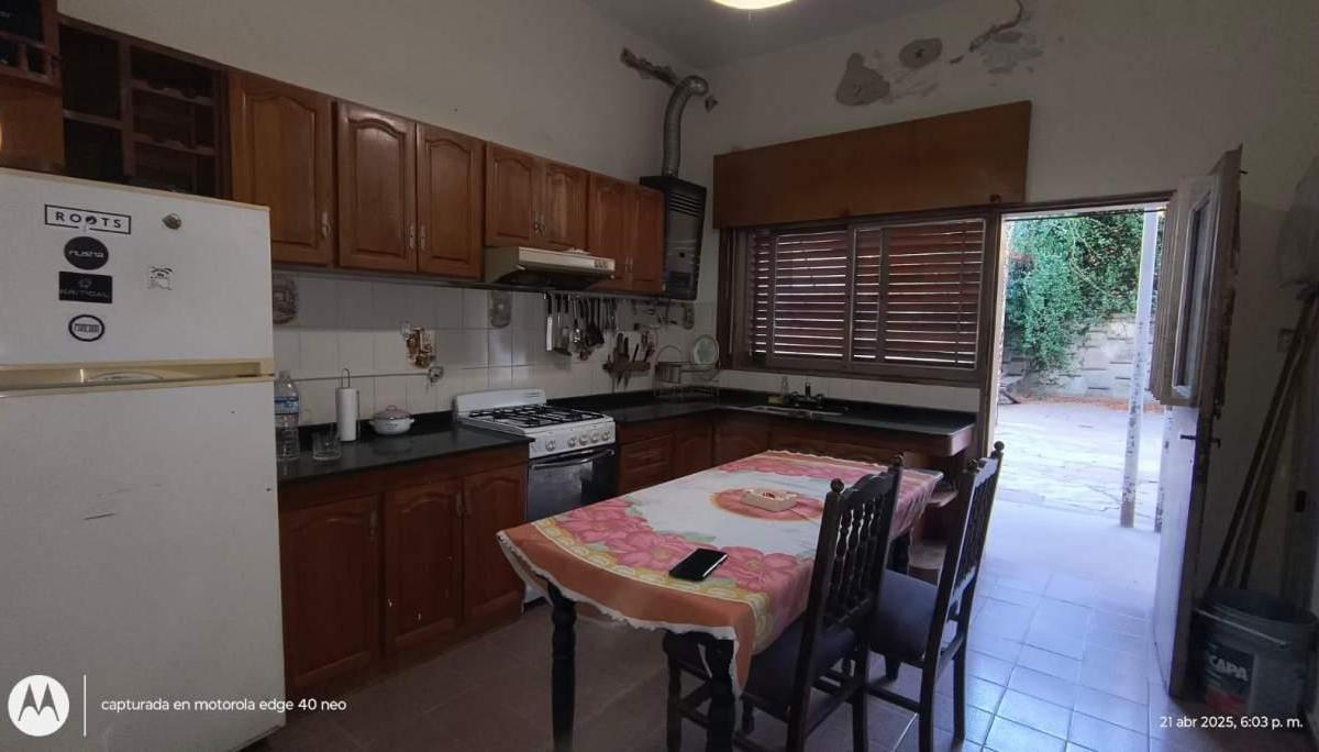 Talleres Oeste: Panaholma Al 1400 Casa Departamento Quincho Galpon 338 m² Cub Terreno 480 1